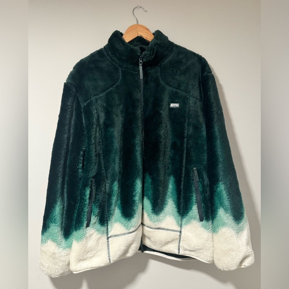 Kith Ombré Wave Harper Sherpa